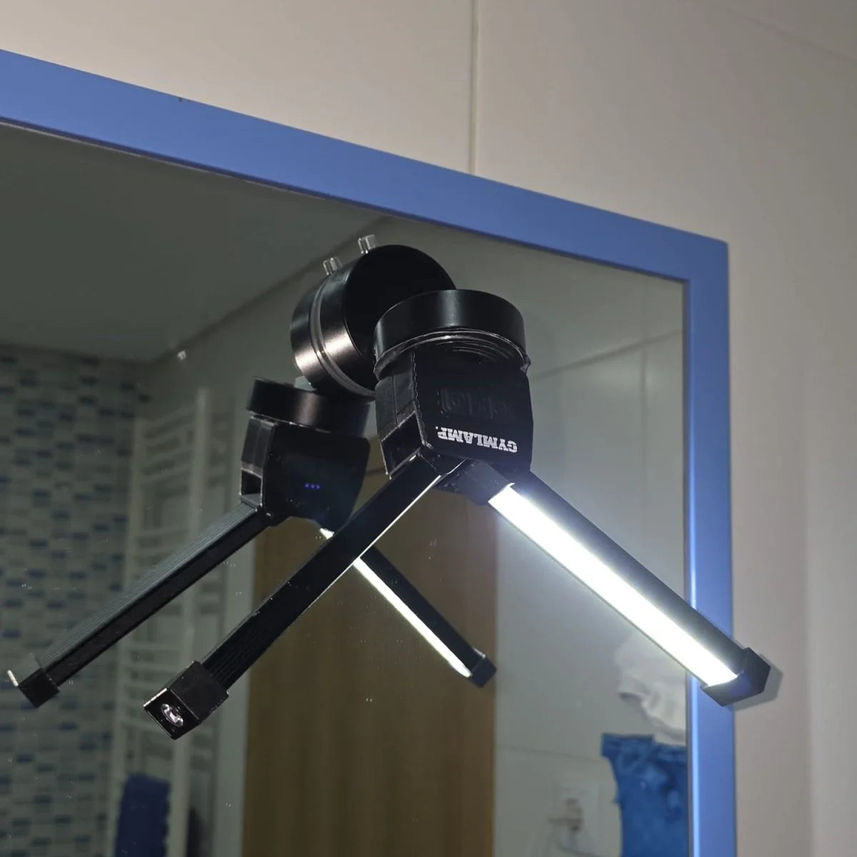 Vacuum Suction Magnetic Bracket – Universal Phone Mount